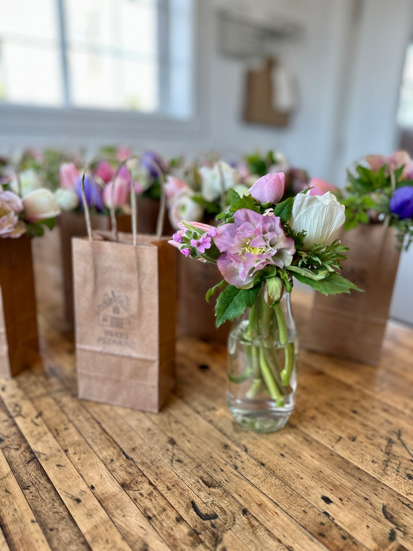 Petite Bloom Bag