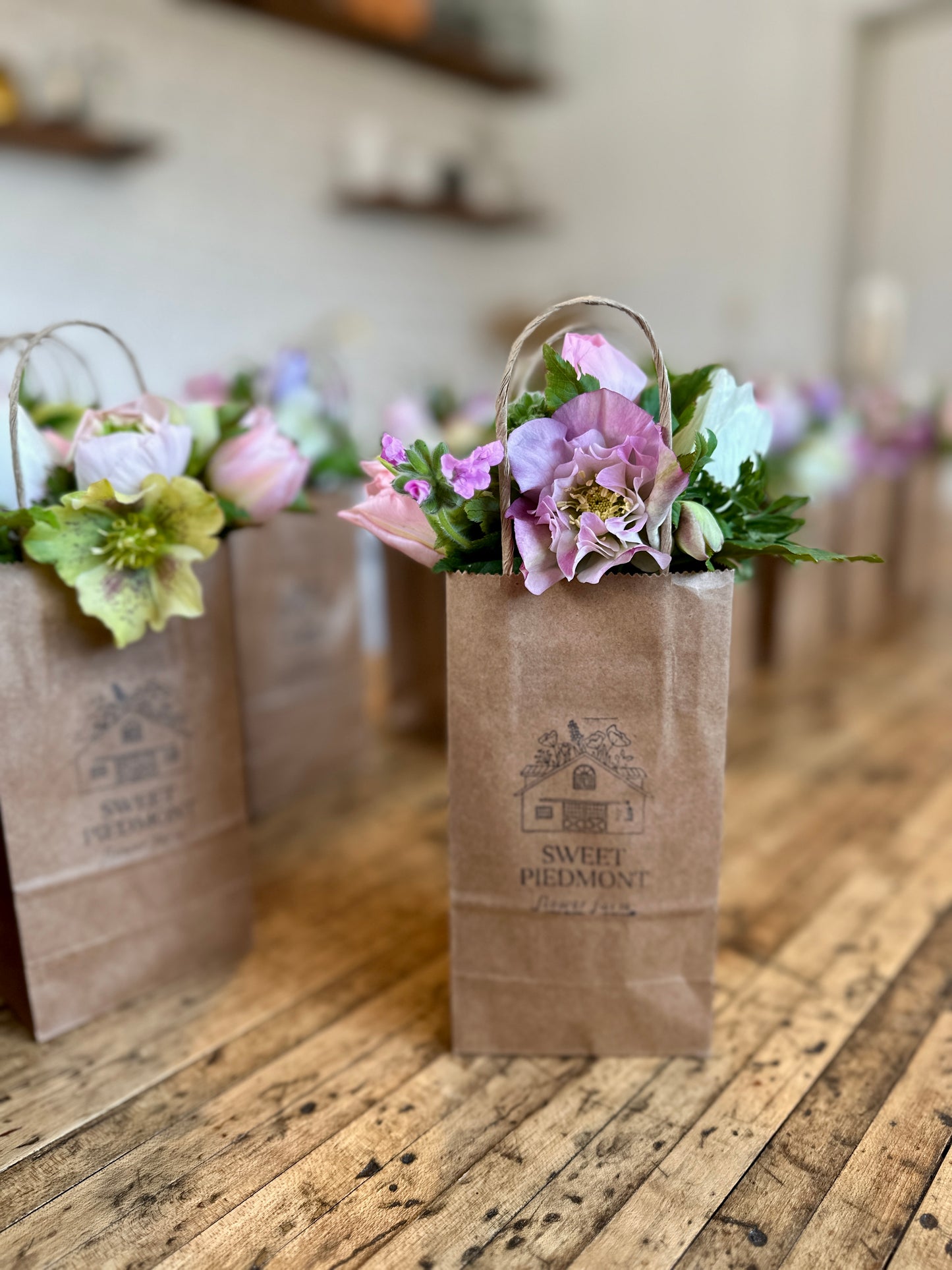 Petite Bloom Bag