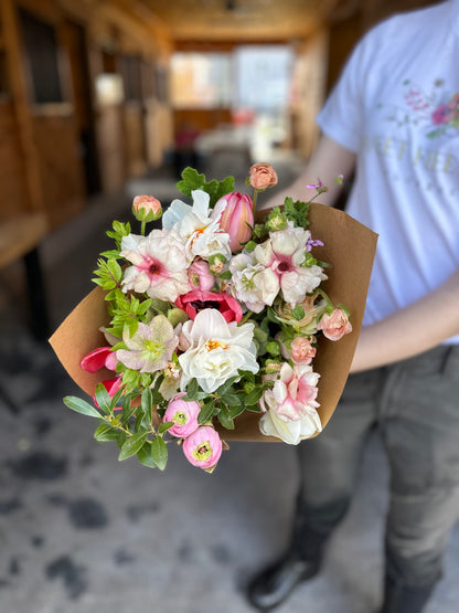 The Weekly Seasonal Bouquet Subscription